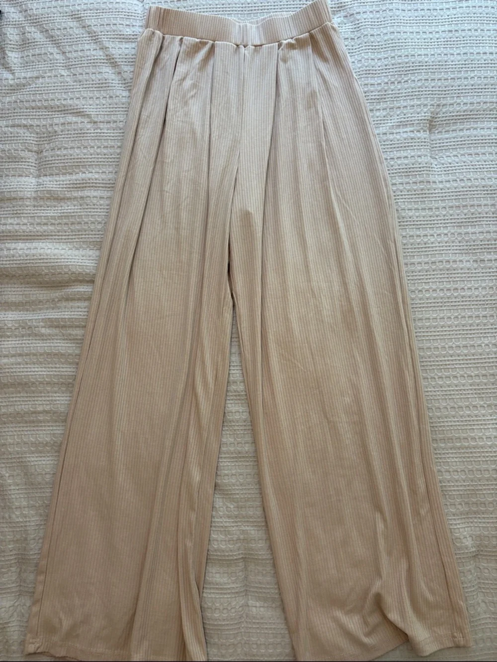 Women's Small Ribbed Long Sleeve Crop Top & Pants Loungewear Set in Beige - Picture 7 of 10